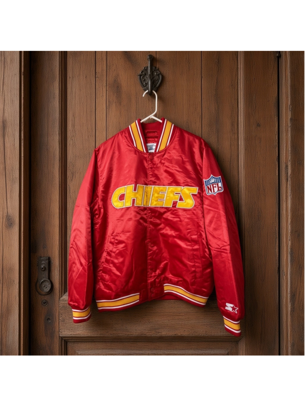 NWOT Starter x Homage Kansas City Chiefs Satin Bomber Jacket Vintage Style Red M